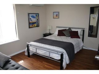 Ocean Reef Homestay Guest house, Perth - 3