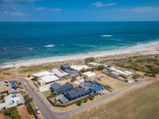 Ocean Roaming Beach House Guest house, Western Australia - 4