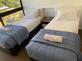 Imperial Surf - Ocean View Private Apartments Apartment, Gold Coast - 2