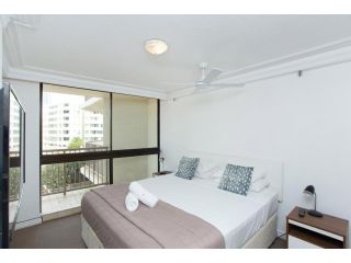 Imperial Surf - Ocean View Private Apartments Apartment, Gold Coast - 4