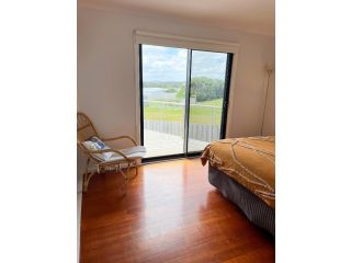 Ocean View Getaway Apartment, Port Campbell - 5