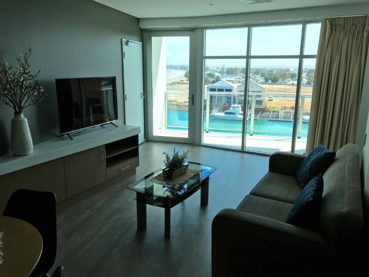Ocean View Luxury Apartment & Suite Apartment, Wallaroo - imaginea 15