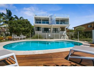 Ocean View Villa Marco @ Marcus Beach Guest house, Queensland - 2