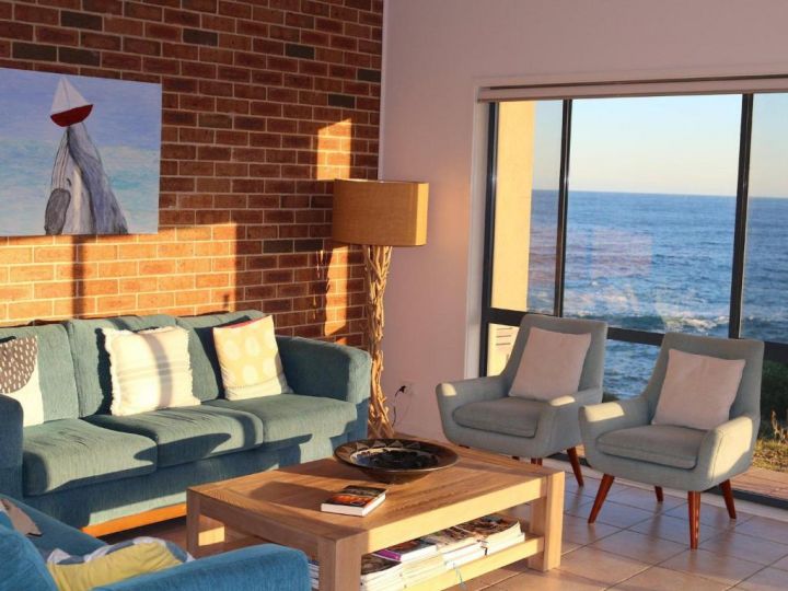 Ocean Views' 4 Ocean Street - air conditioned luxury with beautiful ocean views Apartment, Anna Bay - imaginea 5