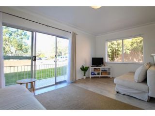 Ocean Views Apartment, Huskisson - 2