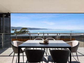 Oceania 10 Apartment, Lorne - 1