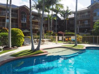 Oceanside Cove Holiday Apartments Aparthotel, Gold Coast - 2