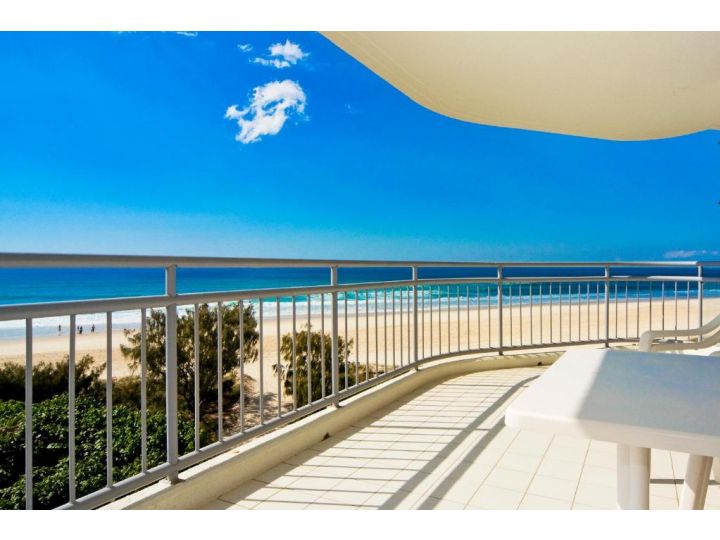 Oceanside Resort - Absolute Beachfront Apartments Aparthotel, Gold Coast - imaginea 10