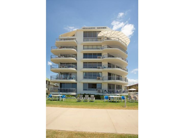 Oceanside Resort - Absolute Beachfront Apartments Aparthotel, Gold Coast - imaginea 2