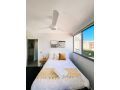 Oceanside Resort - Absolute Beachfront Apartments Aparthotel, Gold Coast - thumb 13