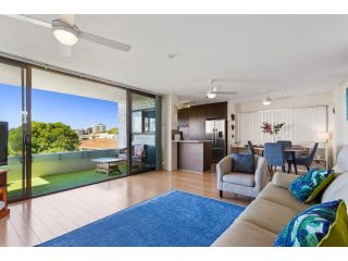 OCEANVIEWS ESCAPE / KINGS BEACH Apartment, Caloundra - 1