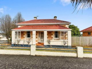 Olive's Cottage Guest house, Mount Gambier - 2