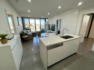 Olympic Park Delight Parking Pool Views Amazing Location Apartment, Sydney - 2