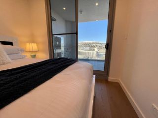 Olympic Park Delight Parking Pool Views Amazing Location Apartment, Sydney - 4