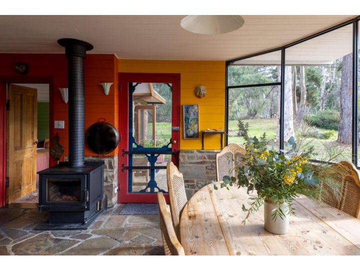 ON GOLDEN POINT - STONE COTTAGE IN CHEWTON Guest house, Victoria - imaginea 10