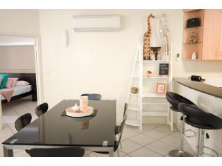 Breakwater 13 Apartment, Townsville - 3