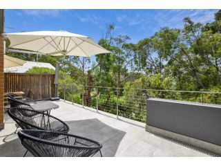 One At Eight Apartment, Lorne - 4