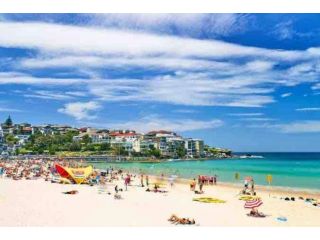 Only 100m from the sand at Iconic Bondi Beach Apartment, Sydney - 5