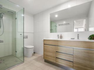 Oogarding Unit 14 46 Warne Tce Apartment, Caloundra - 3