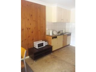 Opal House Apartment, Coober Pedy - 4