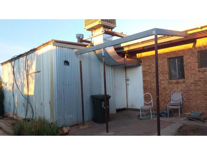 Opal House Bed and breakfast, Coober Pedy - imaginea 8