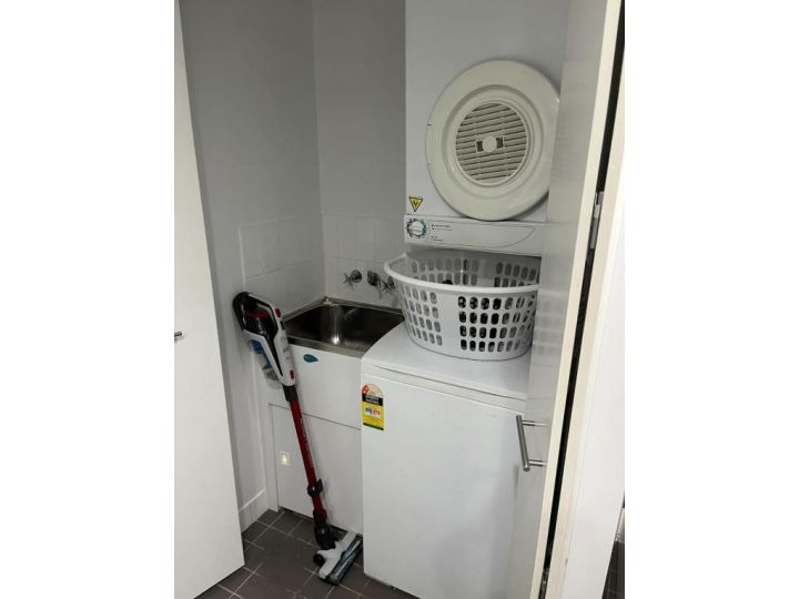Open 1 Bedroom Apartment in Brisbane City Apartment, Australia - imaginea 8