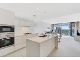 Oracle - 5 Star Luxury - Level 25 Apartment, Gold Coast - 2