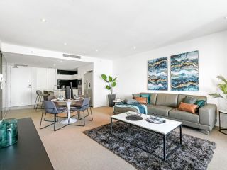 Oracle Broadbeach Gorgeous Modern 2 Bed 1 Bath Apartment Apartment, Gold Coast - 5