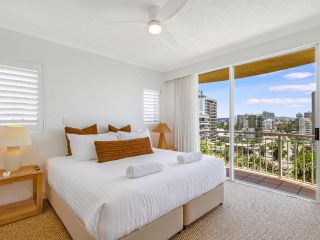 Orion unit 4 - Modern apartment with Ocean views Apartment, Gold Coast - 5
