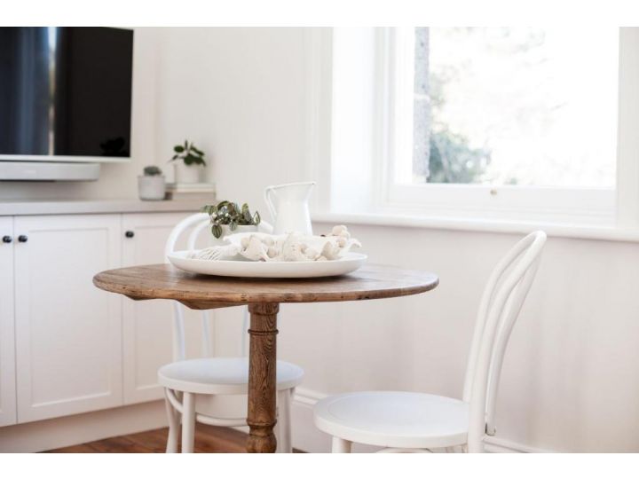 OSMOND SUITE Old Market Inn Apartment, Port Fairy - imaginea 14