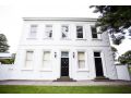 OSMOND SUITE Old Market Inn Apartment, Port Fairy - thumb 19