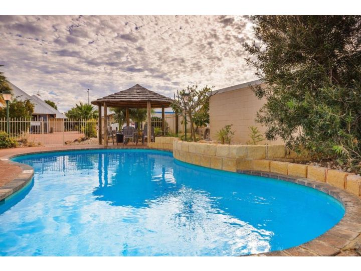 Osprey Holiday Village Unit 213-1 Bedroom - Marvellous 1 Bedroom Studio Apartment with a Pool in the Complex Villa, Exmouth - imaginea 9