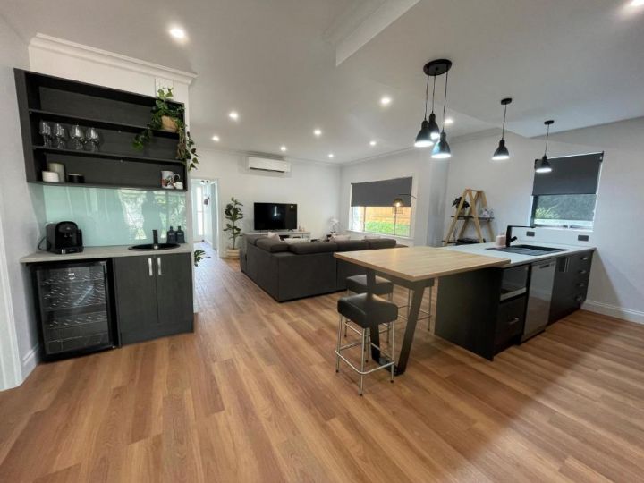 Outback Retreat Guest house, Broken Hill - imaginea 2