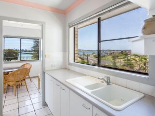 Oxley 8 at Tuncurry Apartment, Tuncurry - 4
