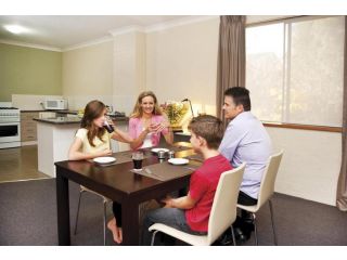 Oxley Court Serviced Apartments Aparthotel, Canberra - 3