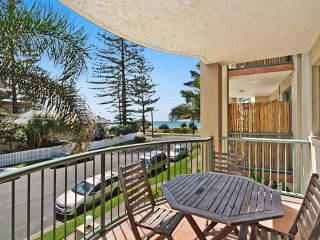 Pacific Place Unit 7 2 Graham Street Bilinga Apartment, Gold Coast - 4