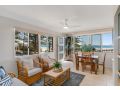 Pacific View unit 3 - Balcony with ocean views Beachfront Rainbow Bay Coolangatta Apartment, Gold Coast - thumb 4