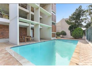 PADDINGTON PAD with PARKING, POOL and Smart TV Apartment, Sydney - 4