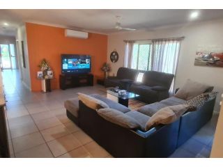 Paddington place close to Tavern Uni and Hospital Guest house, Townsville - 2