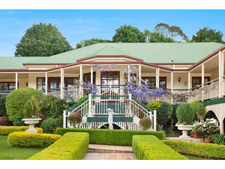 Palatial Queenslander for Groups of Family & Friends! Guest house, Queensland - imaginea 1