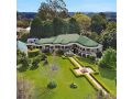 Palatial Queenslander for Groups of Family & Friends! Guest house, Queensland - thumb 2
