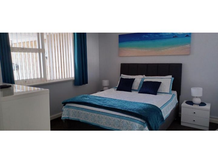 Palm Beach Guest House Bed and breakfast, Rockingham - imaginea 6