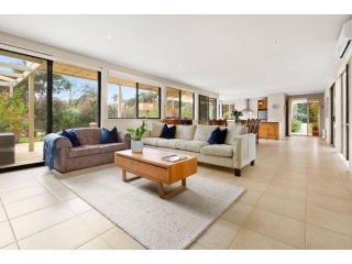PALM BEACHSIDE Retreat Guest house, Victoria - 1