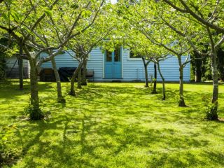 Palm Cottage - Pet Friendly Victorian Cottage Guest house, Port Fairy - 2