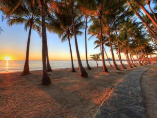 Palm Cove Beach Retreat - 1st Floor Apartment, Palm Cove - 4