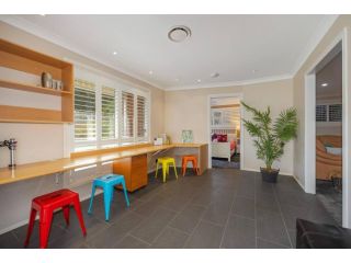 Palm Hill - pool, ducted aircon, space Guest house, Port Macquarie - 4