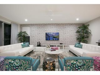 Palm Springs - Sophisticated Luxury Guest house, Gold Coast - 5