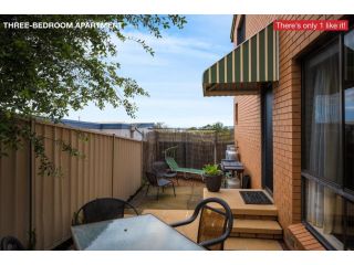 Panoramic Townhouses by Lisa Guest house, Merimbula - 5
