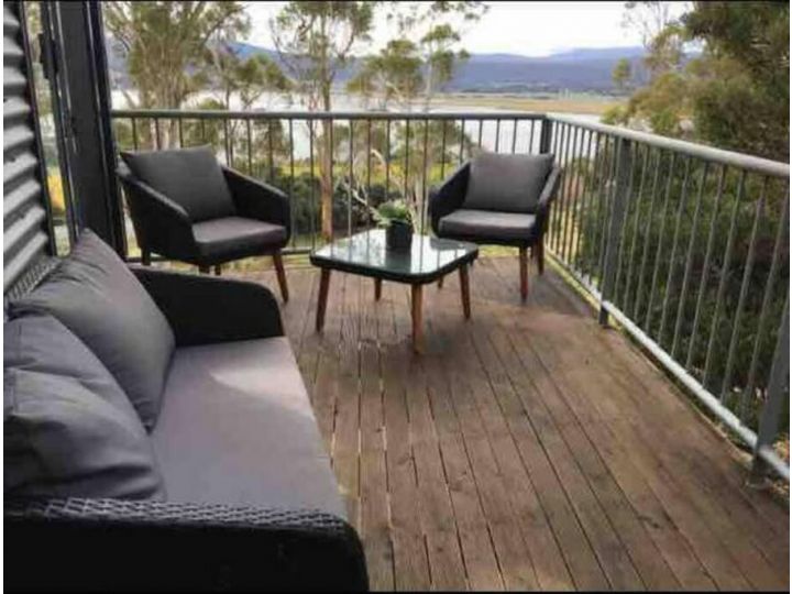 Panoramic views from your stunning &#x27;Treehouse&#x27; Apartment, Tasmania - imaginea 10