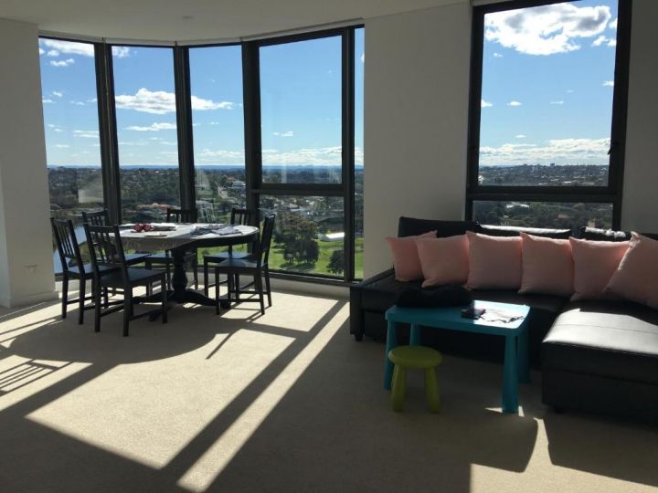 Panoramic views in luxurious brand new apartment Apartment, Sydney - imaginea 11
